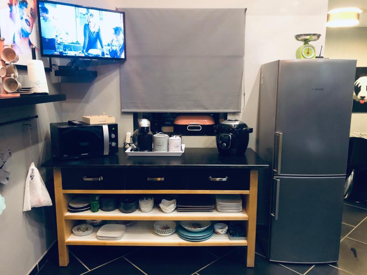 loft d Isa avec wifi netflix Lägenhet Gesves Exteriör bild