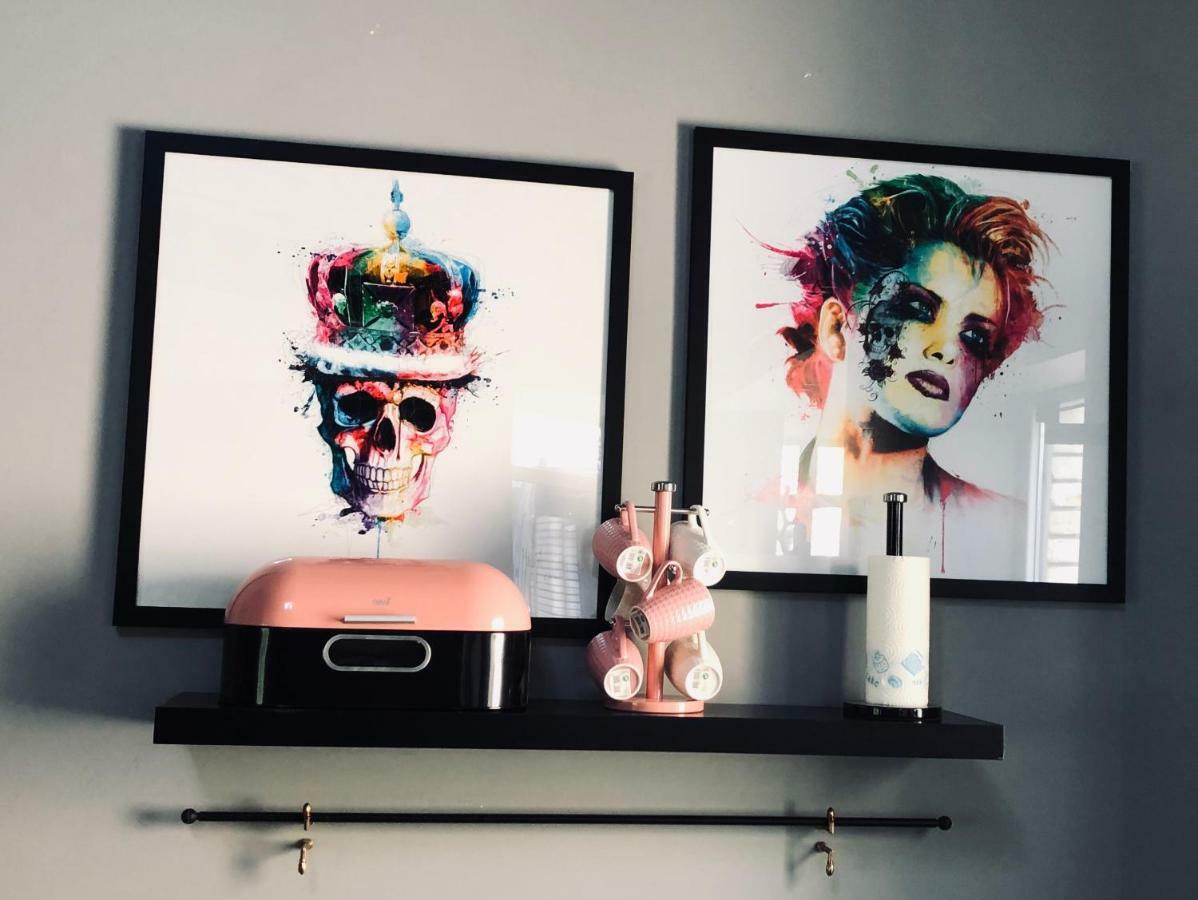 loft d Isa avec wifi netflix Lägenhet Gesves Exteriör bild