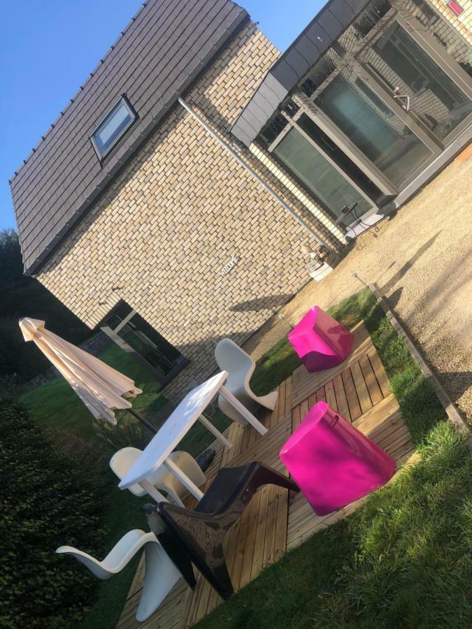loft d Isa avec wifi netflix Lägenhet Gesves Exteriör bild